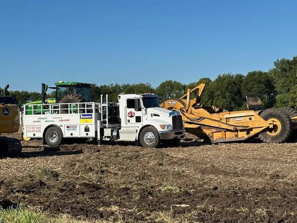 dnd-service-center-mobile-farm-service-gallery-14